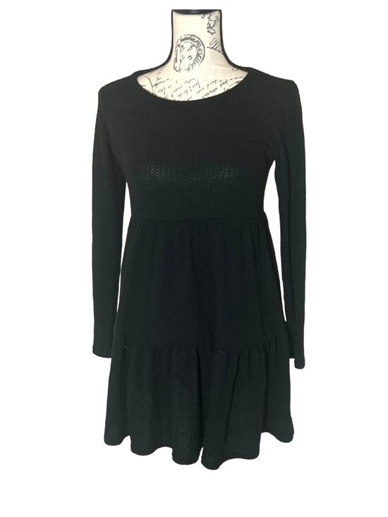 American Eagle Outfitters Dresses & Skirts - American Eagle Waffle Knit Mini Black Dress Tiered Long Sleeve Casual XS